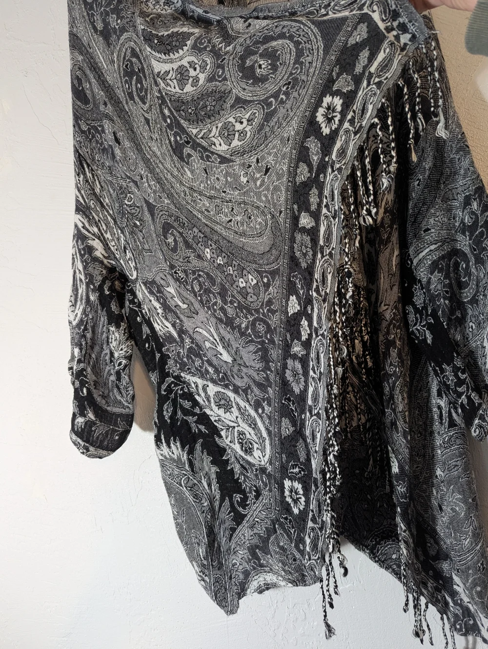 Black&White Whimsigoth Tapestry Fringe Poncho Shawl Festival Boho Stevie Nicks